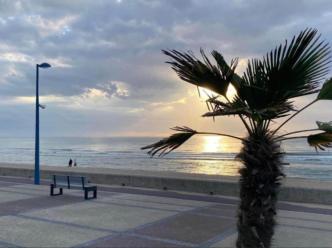 Lesparisnormands - Magnifique Vue Mer - Centre Et Plage Villers-sur-Mer Dış mekan fotoğraf